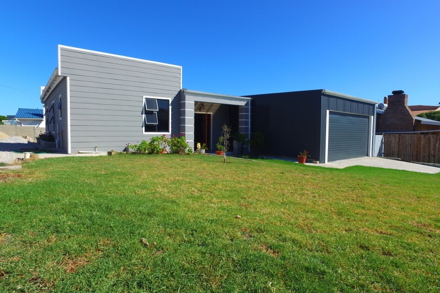 2 Bedroom Property for Sale in Franskraal Western Cape